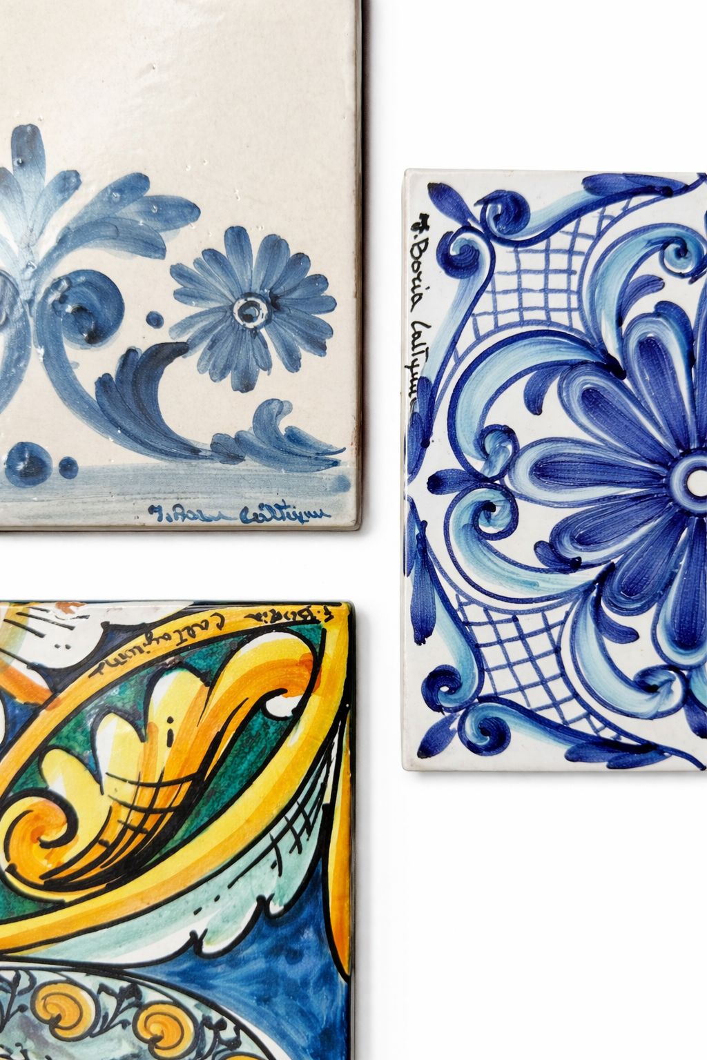 Hand-painted Sicilian ceramic maiolica tiles in blue and white
Decorative Italian ceramic wall tiles handcrafted in Sicily
Mediterranean ceramic tiles with traditional Sicilian patterns